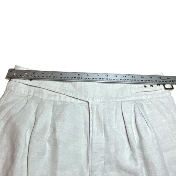 BANANA REPUBLIC Linen Cotton Blend Cuffed Hem Shorts w/ Belt Detail 4 Pocket 14 - Picture 5 of 9